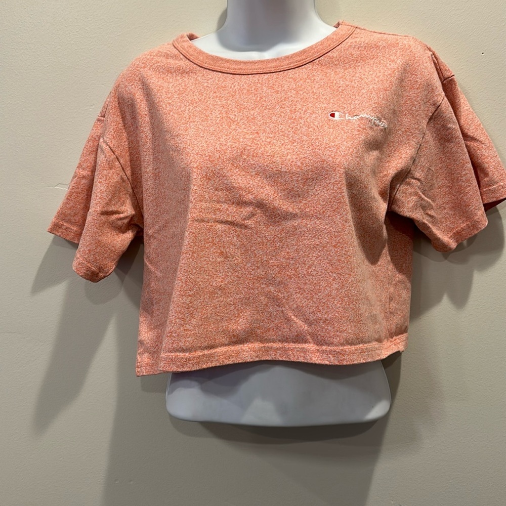 Champion. Size S. Crop top. Orange. No flaws.